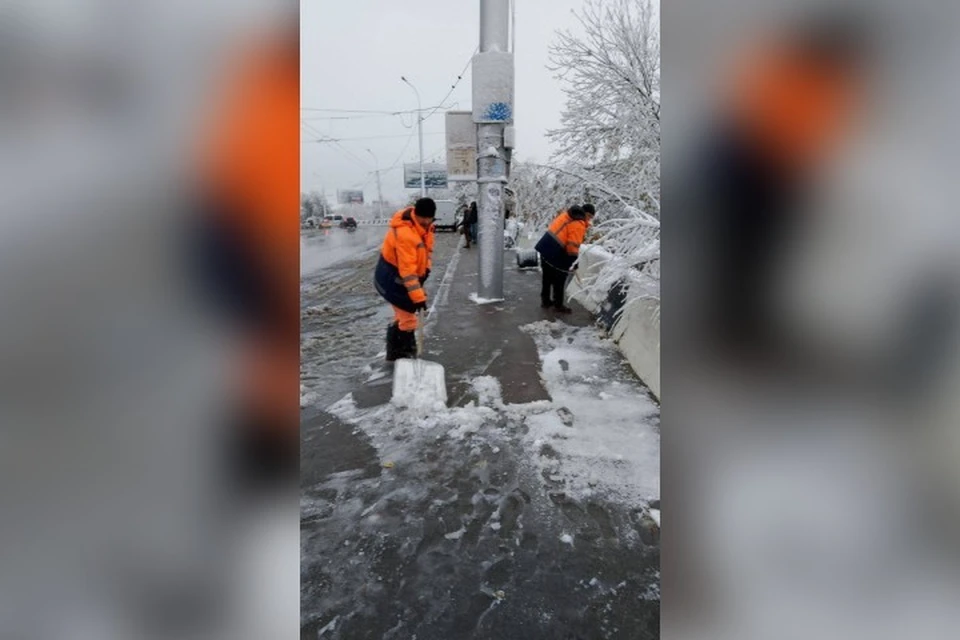В Иркутске усилили меры по очистке дорог после ночного снегопада. Фото: пресс-служба администрации Иркутска
