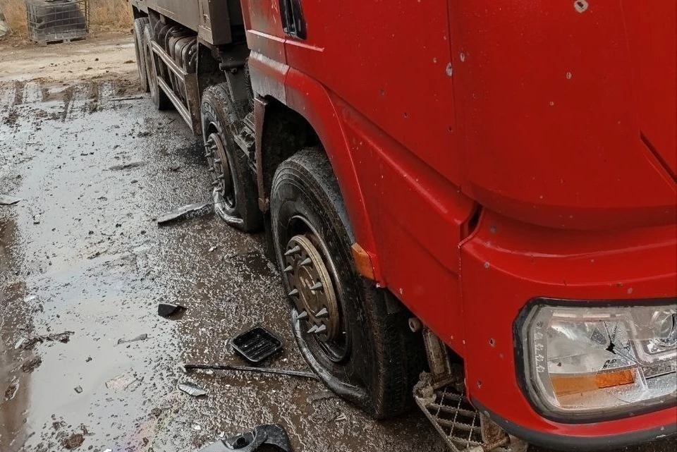 Еще один мужчина ранен от удара дрона ВСУ по грузовику в Белгородской области