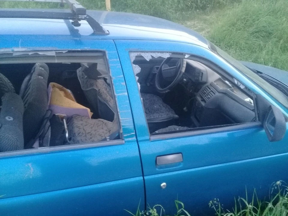 В селе Козинка Грайворонского округа повреждена легковушка.