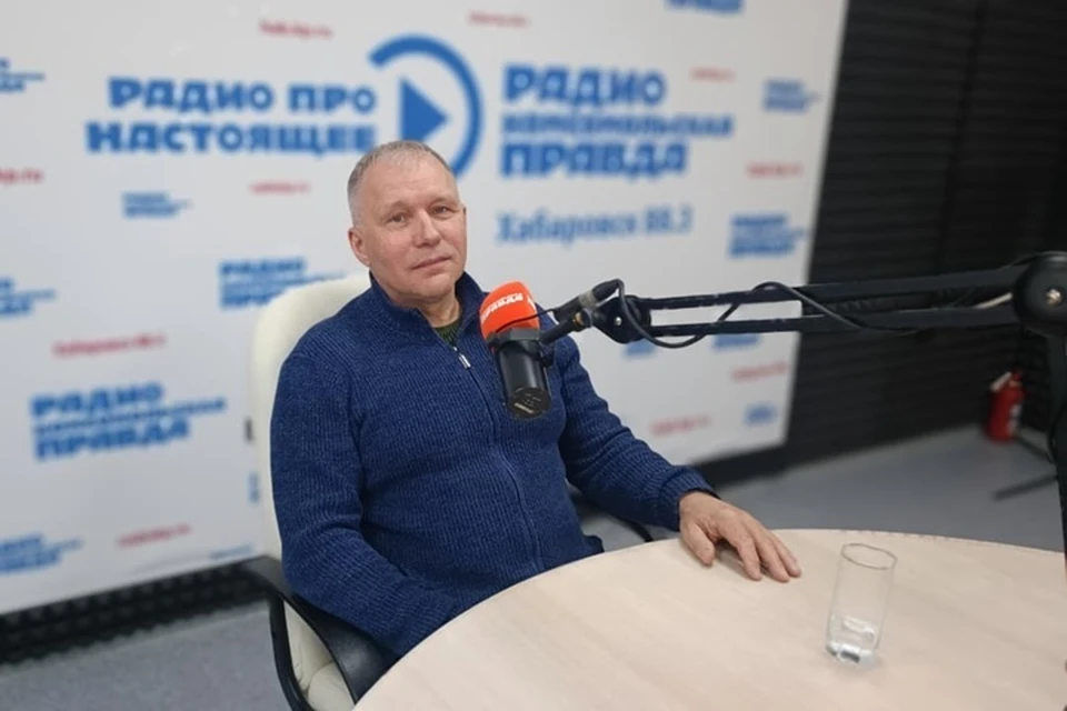 Главный тренер ХК «СКА-Нефтяник» Алексей Жеребков побывал в гостях "КП"