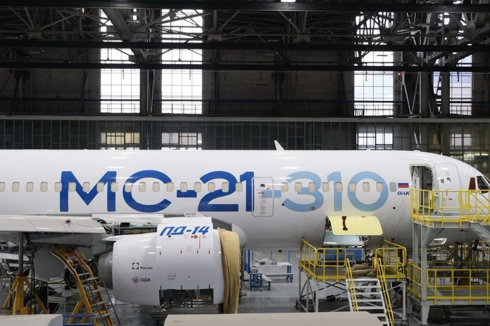Иркутский самолет МС-21 готовят к сертификации в 2026 году.