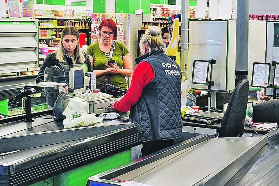 Контрольно-кассовые аппараты облегчают жизнь и продавцам, и покупателям.