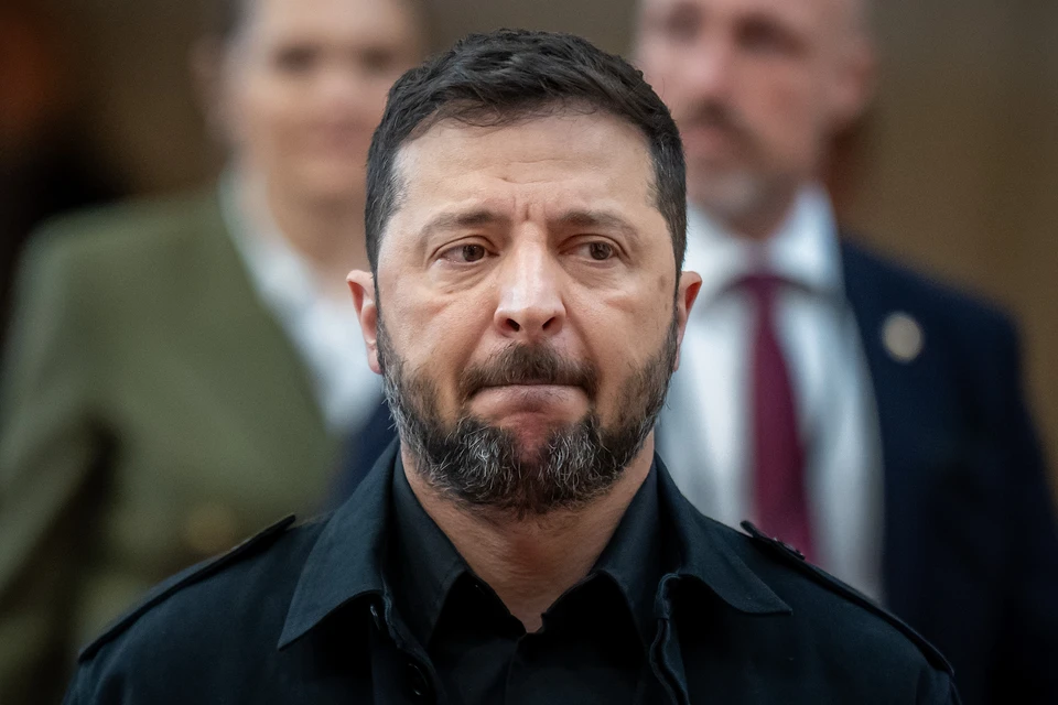 Водолацкий рассказал, что Зеленский поддакивает Трампу для бегства с Украины в США