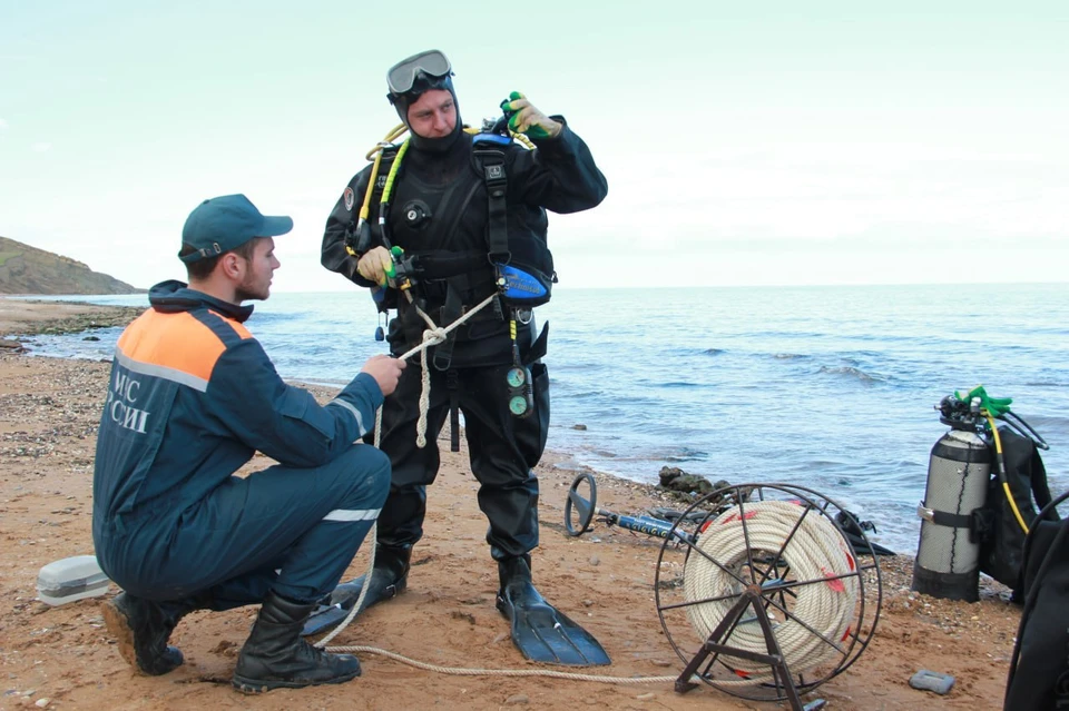 Жителей близлежащих населенных пунктов эвакуировали на несколько часов. Фото: ГУ МЧС Крыма