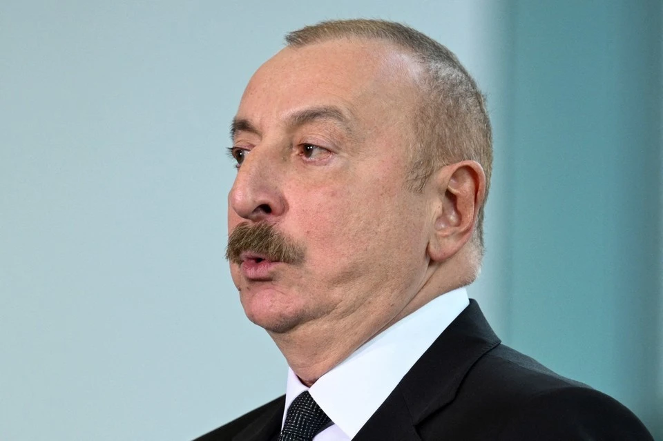 Алиев: Азербайджан снял все ограничения на транзит грузов в Армению