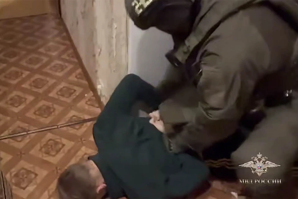 Купленные «симки» обвиняемый передавал телефонным мошенникам
