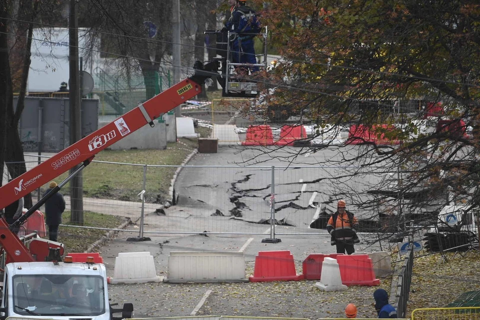 Метрополитен усилил контроль за состоянием тоннелей метро между станциями «Лесная» и «Площадь Мужества».