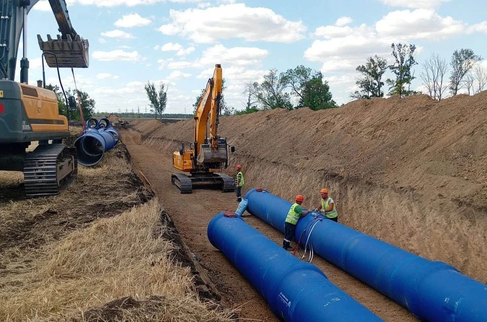 В Мариуполе реконструировали 1,5-километровую ветку водовода. Фото: Фонд развития территорий