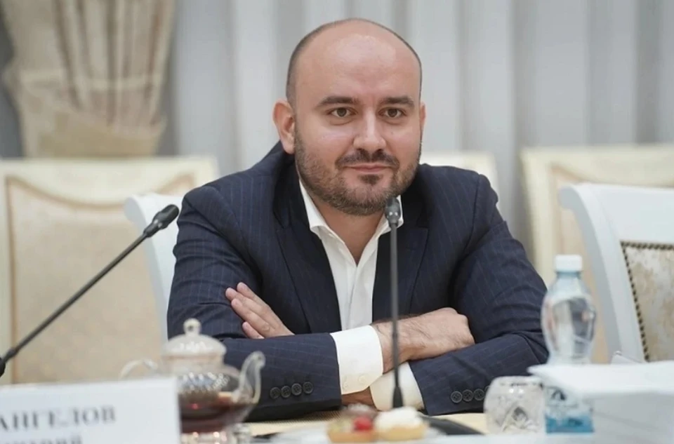 Раньше Федорищев делился и своими треками.