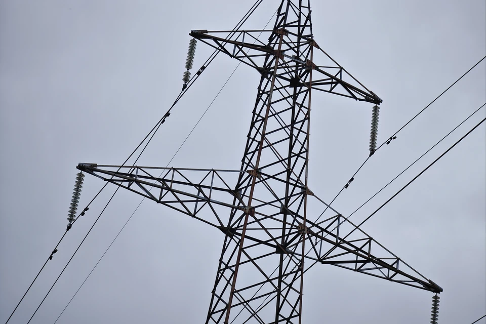 В Джанкойском районе Крыма пропало электричество.