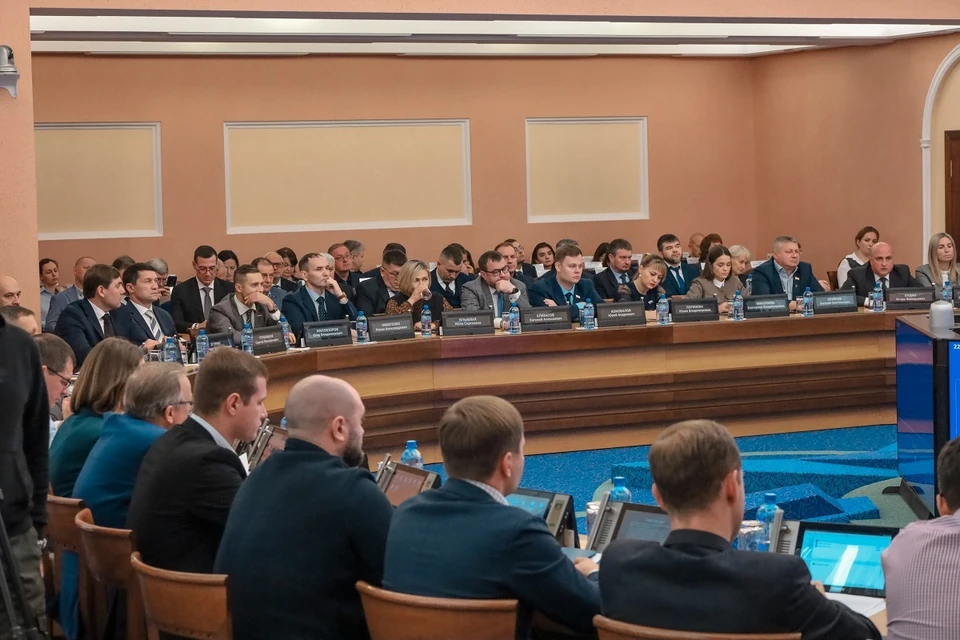 Депутаты приняли решение изменить бюджет Новосибирска на 2025 год. Фото: Совет депутатов города Новосибирска