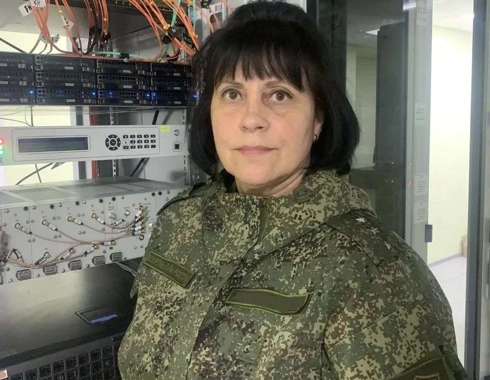 Короткая волна поможет победить, уверена старший мичман. Фото: из личного архива