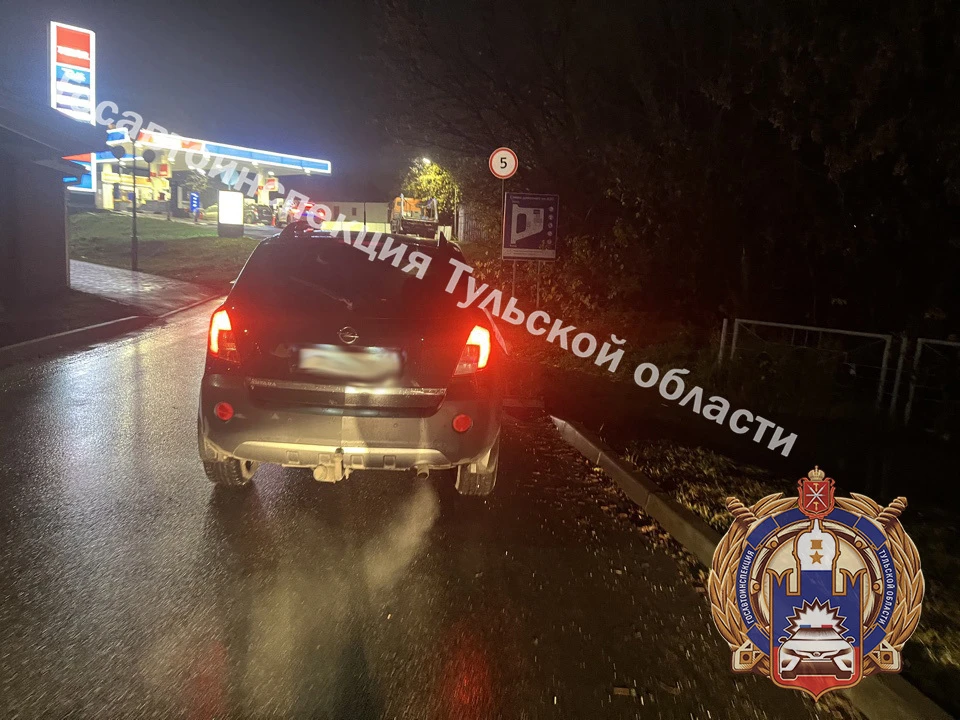 63-летняя женщина попала под колеса автомобиля Opel на улице Кутузова в Туле.
