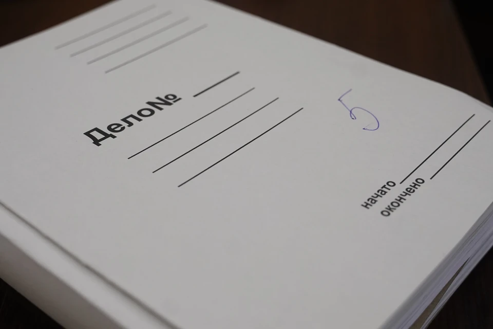 Новосибирец обвинил охранника бара в жестоком избиении