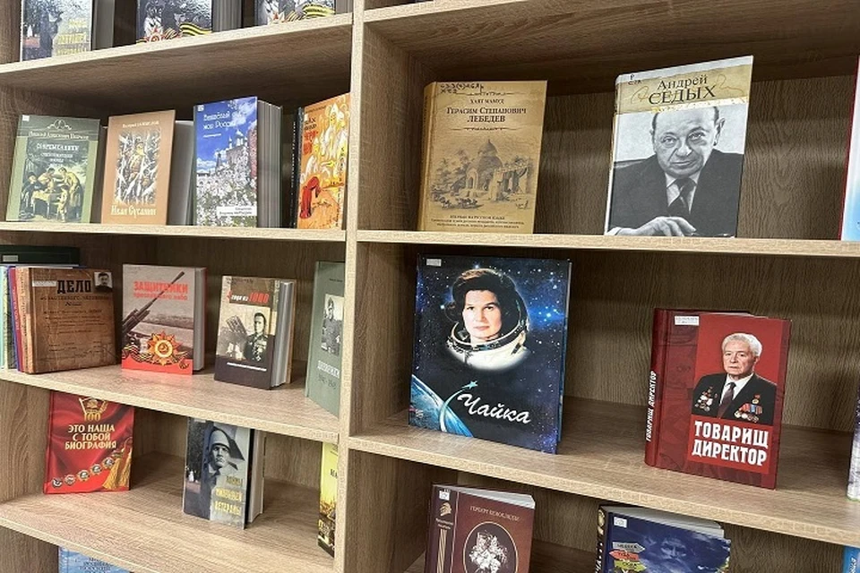 Обновили и детскую, и взрослую библиотеки.