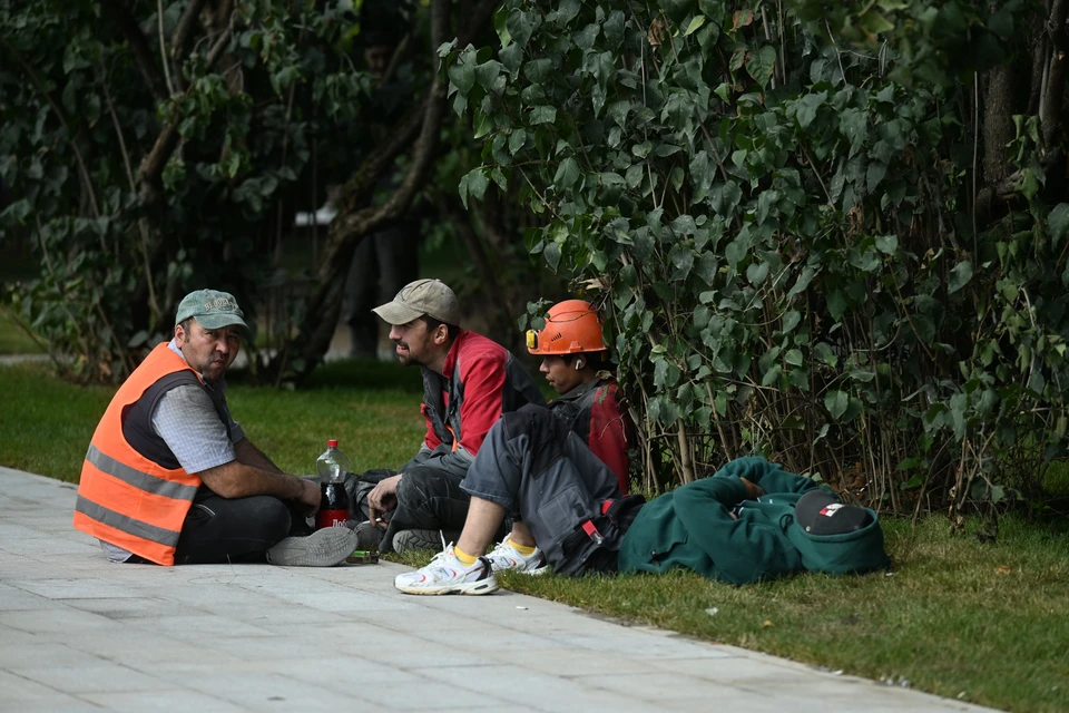 На 20,2 % увеличилось число иностранцев, снятых с миграционного учета.