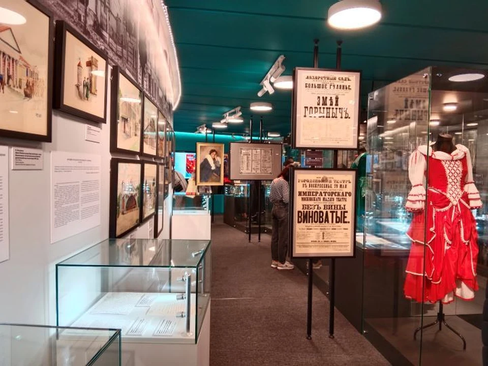 В Курском драматическом театре также можно посетить музей