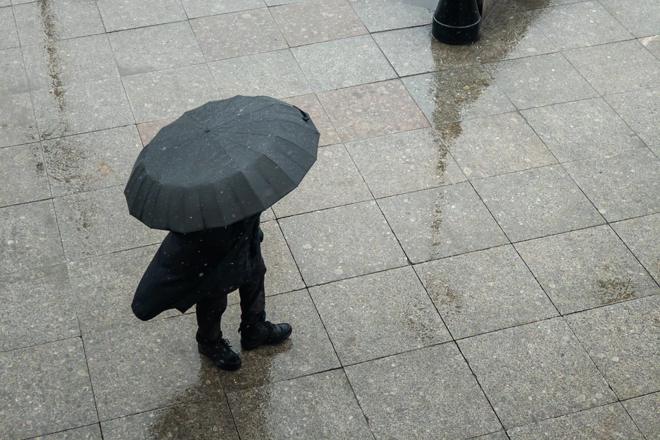 Атмосферное давление будет очень низким.