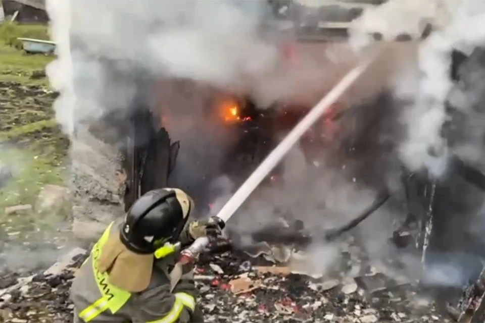 Пожар в Майме. Скриншот видео ГУ МЧС России по РА