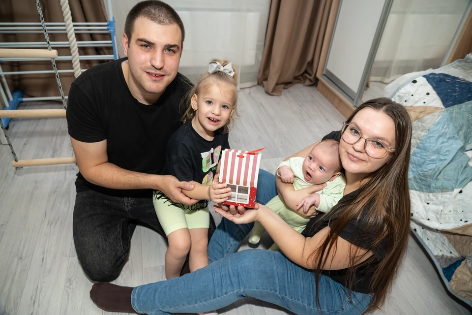 Почти 45% семей с двумя детьми не хватит доходов на аренду двухкомнатной квартиры