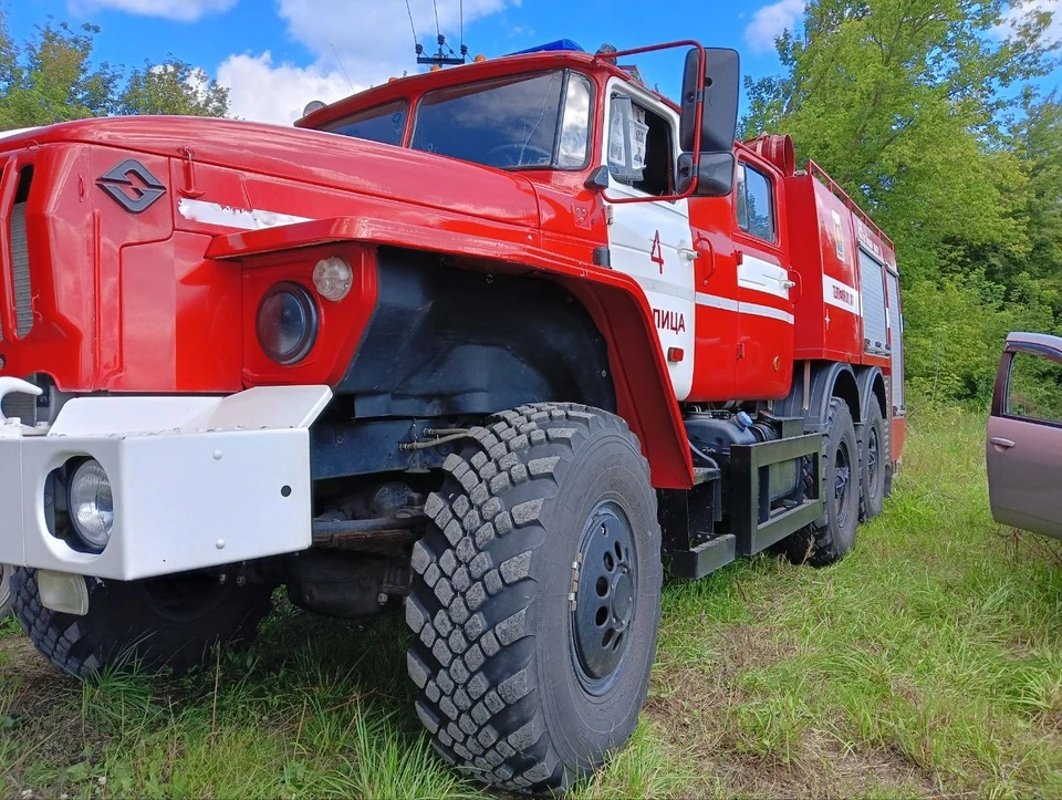 Пожарным удалось оперативно локализовать пламя.