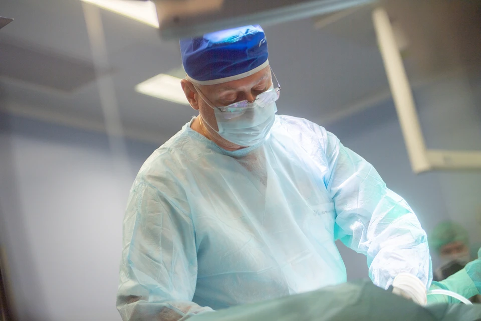 Нижегородские врачи рискнули и прооперировали пациентку весом 120 кг.