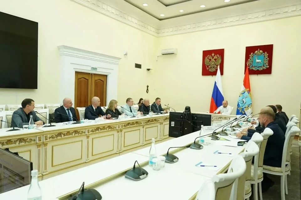 Губернатор провел встречу с резидентами индустриальных парков. Фото: пресс-служба областного правительства