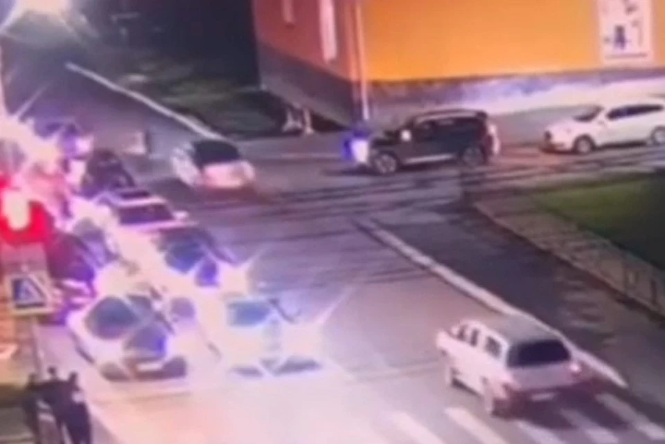 Обе пострадавшие получили травмы ног.