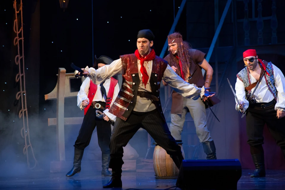 «Остров сокровищ» - невероятно увлекательная история. Фото: Пятигорский театр оперетты