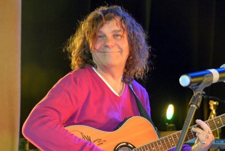 Певец рассказал о творчестве и личной жизни. Фото: личная страница Паскаля в соцсети.