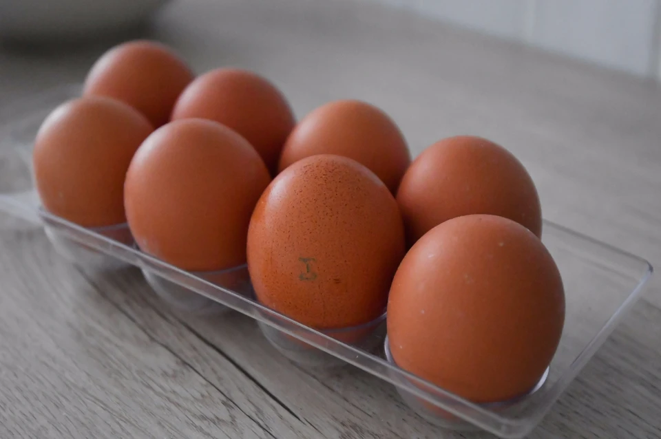В магазинах подорожали яйца.