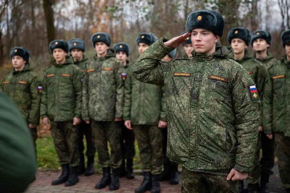 Будущих офицеров посвятили в курсанты ВУЦ при ТулГУ.