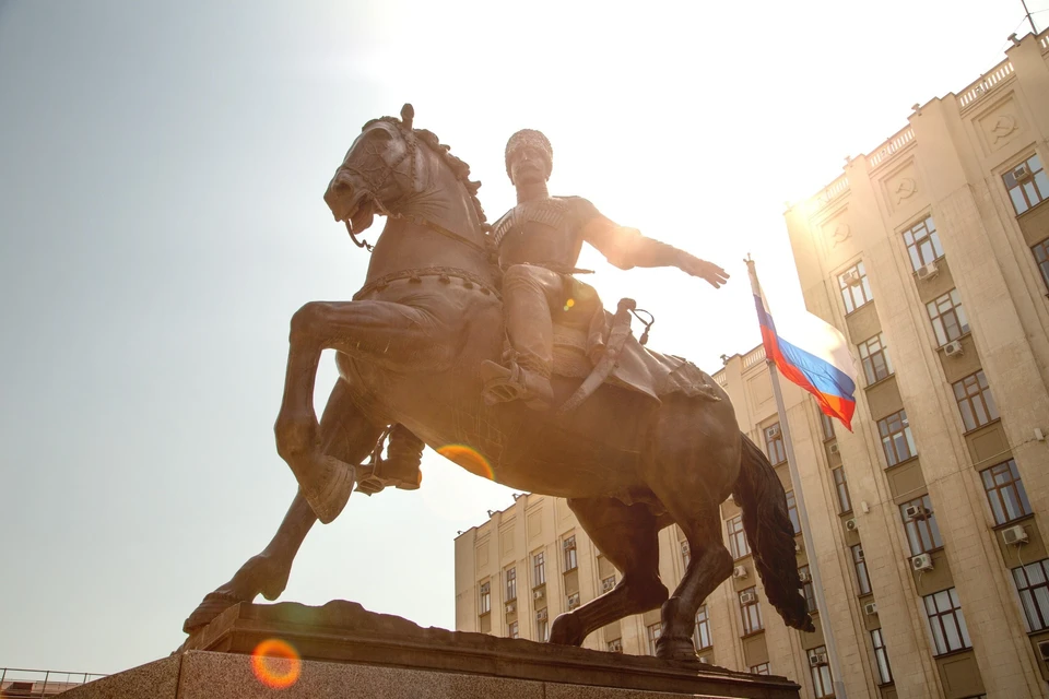 В Краснодарском крае пройдет более 2 тысяч мероприятий ко Дню народного единства