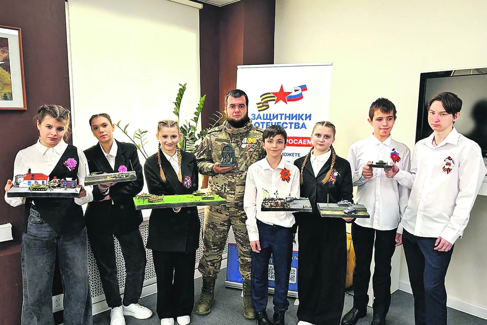 Эпизоды Великой Отечественной войны ребята создавали вместе со своими наставниками - участниками СВО. Фонд «Защитники Отечества»