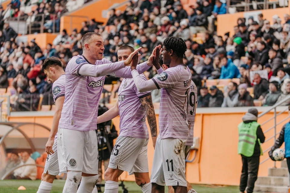 «Акрон» в своей истории играл с «Ростовом» два раза Фото: ФК «Акрон» (Тольятти)