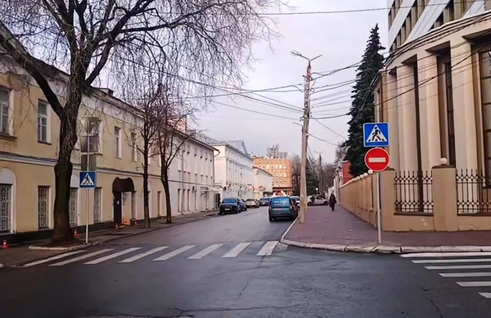 На улице Кропоткина организовали одностороннее движение.