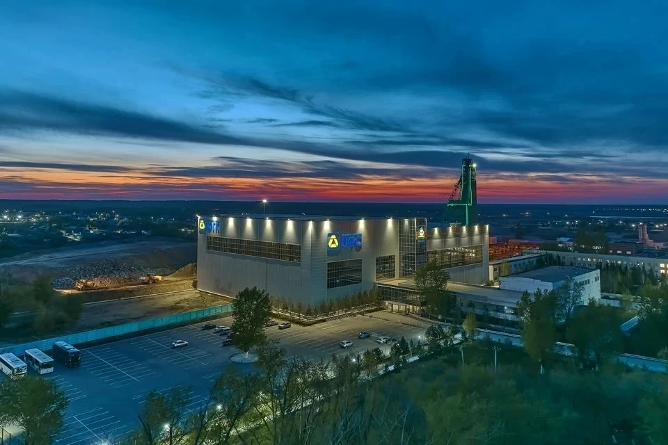 Одна из основных производственных площадок ЮГК, шахта Центральная. Фото: ЮГК