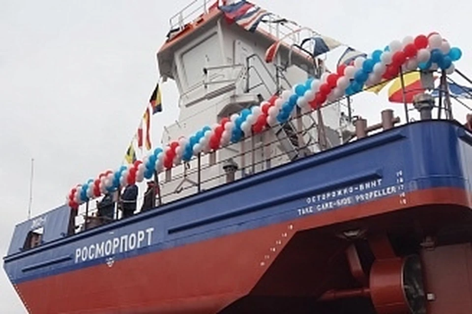 Новое судно оснащено всем необходимым для защиты акватории. Фото: Росморпорт