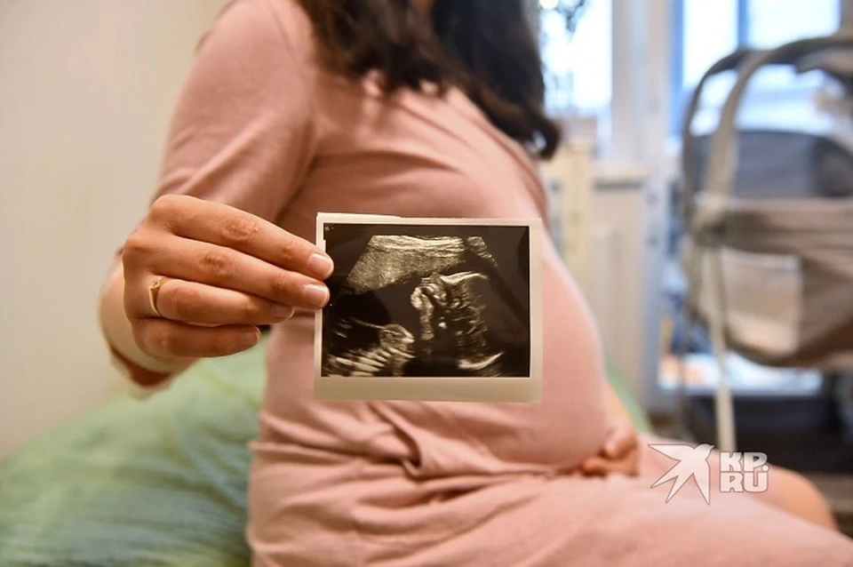 Депутат считает, что детей, зачатых от насильников, нужно рожать и передавать в другие семьи