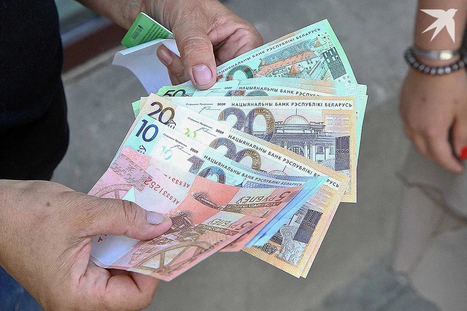 Минфин установил новые цены на скупаемые у белорусов золото, серебро и платину. Снимок носит иллюстративный характер.