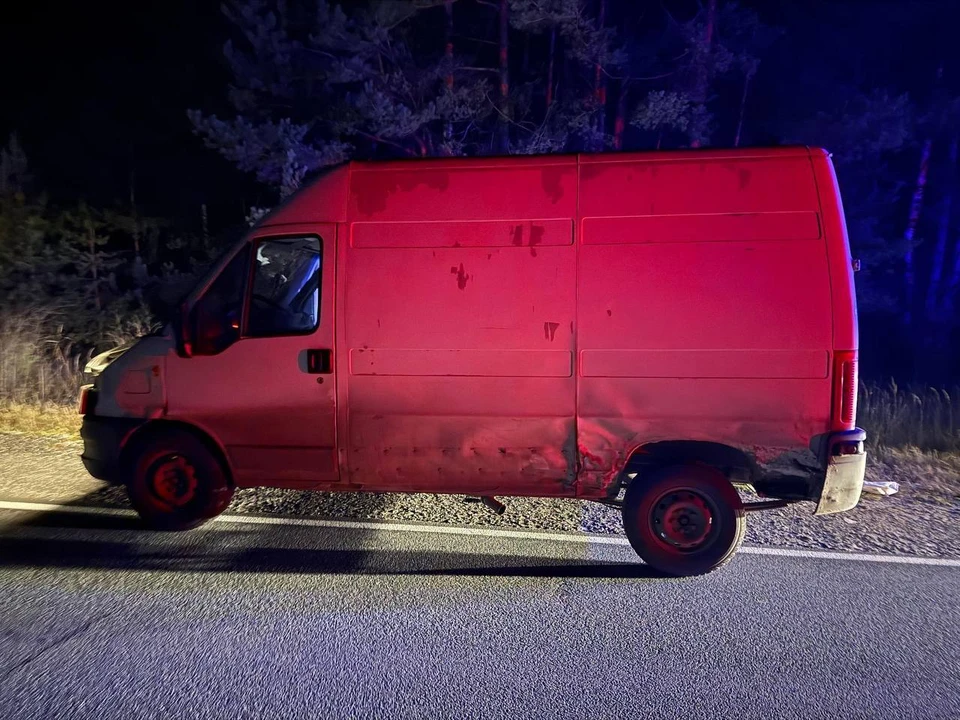 Фургон «Фиат» сбил насмерть 40-летнего мужчину в Рязанской области.