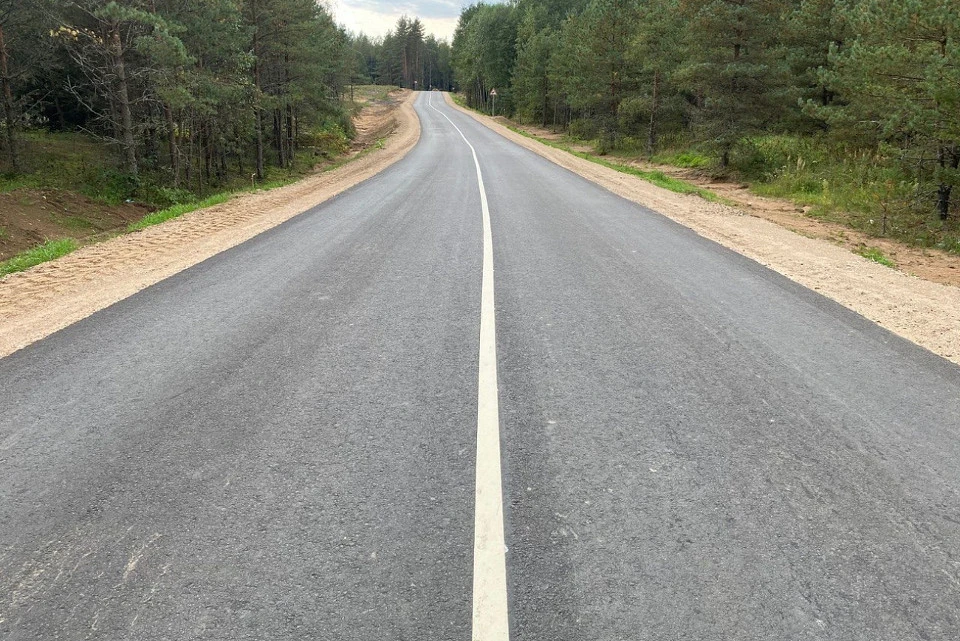Отремонтированная дорога в Торопецком округе. Фото: предоставлено Дирекцией территориального дорожного фонда Тверской области