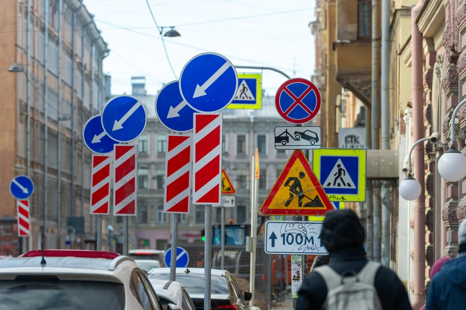 Специалисты займутся ремонтом дорог и прокладкой газопровода.