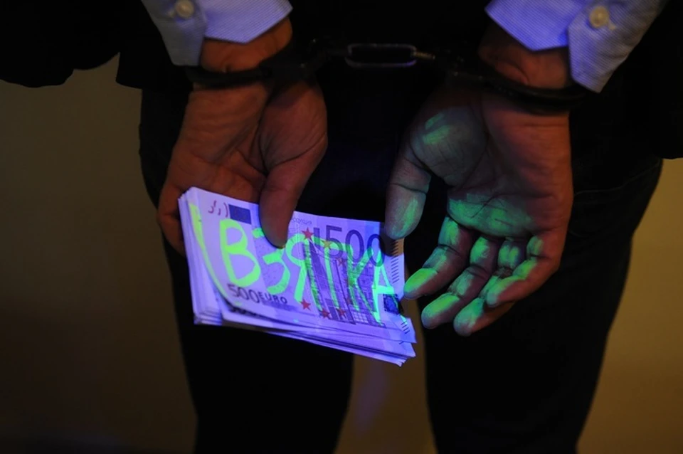 Помимо 4 лет тюрьмы, обвиняемый получил штраф в размере 2 млн рублей