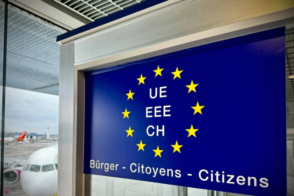 Politicо: ЕС введет новые ограничения на шенгенские визы для россиян