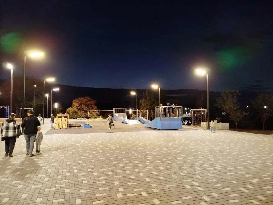 Реновация площади в Алчевске. Фото: Светлана Гребенькова