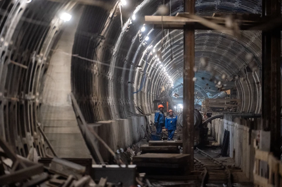 В новый участок войдут три станции метро и электродепо.