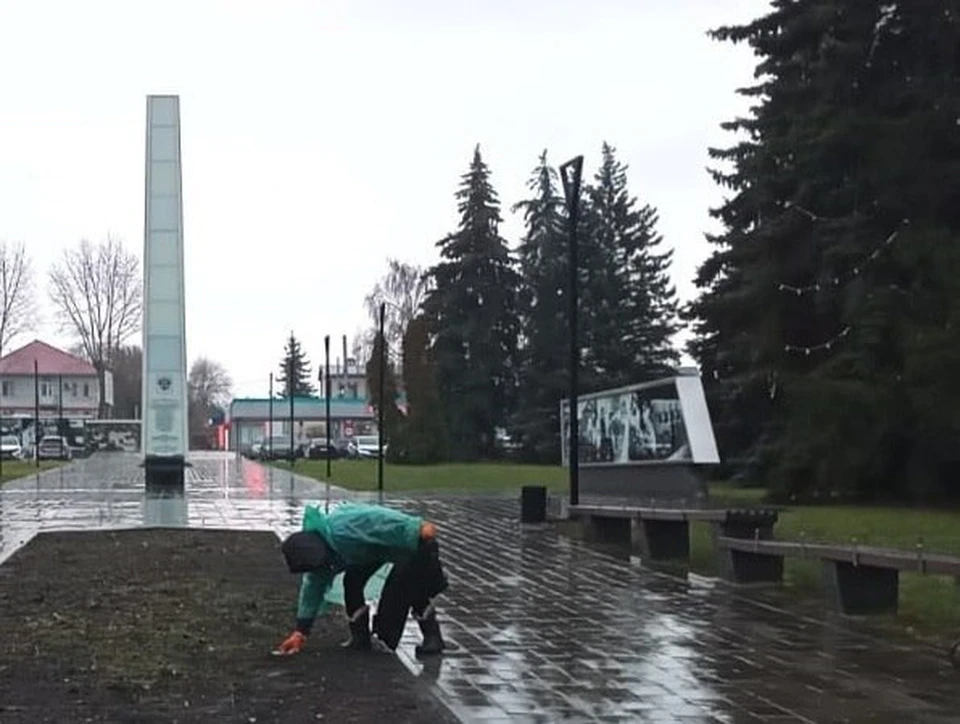 В ульяновском сквере «Олимпийский» привели в порядок фанбокс для скейтеров. ФОТО: тг-канал Центра по благоустройству и озеленению Ульяновск