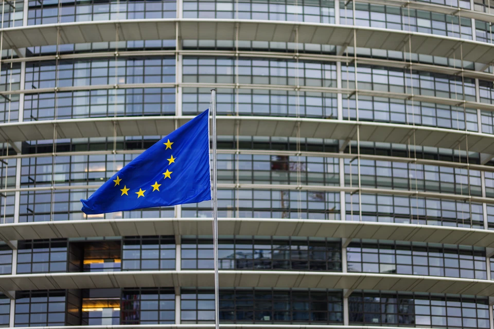 Споры вокруг активов РФ могут обойтись Европе в 5,6 млрд долларов в год