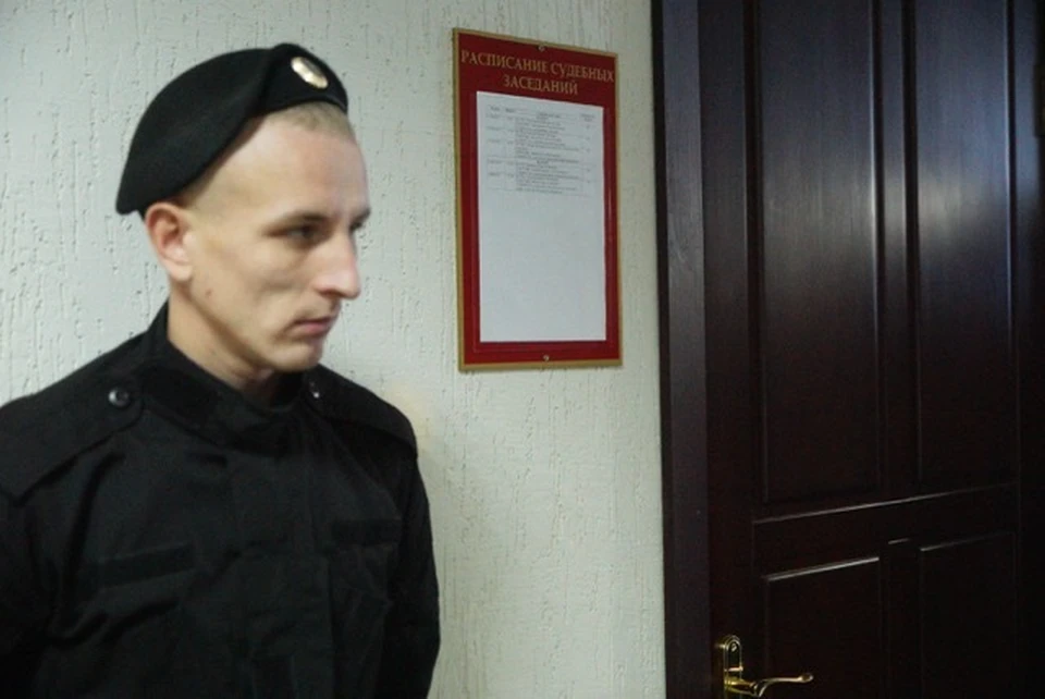 После оглашения приговора его взяли под стражу в зале суда